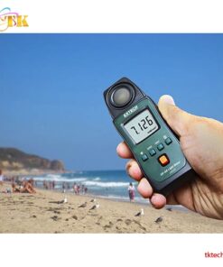 Sử dụng Máy đo ánh sáng Extech UV505